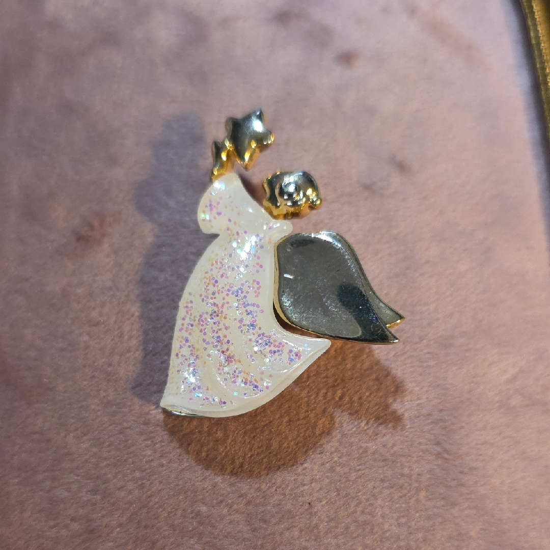 Vintage Aai Gold And Silver Angel Brooch 18$